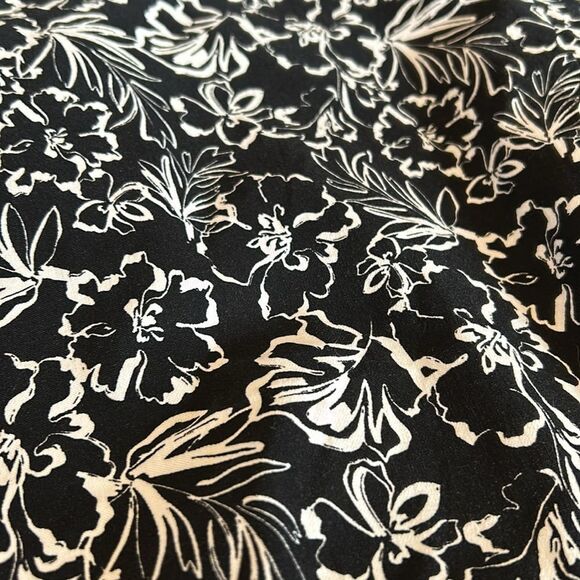 Zac & Rachel black white floral pull on skort Size XL EUC - Picture 8 of 8
